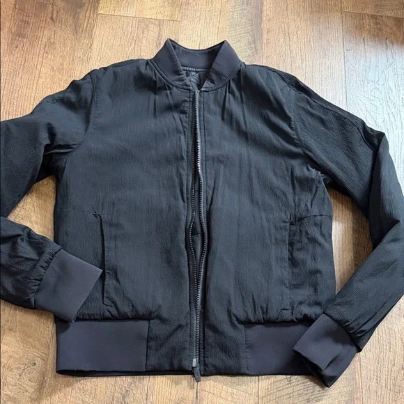 lululemon athletica Black Puffer Jacket - Picture 11 of 16